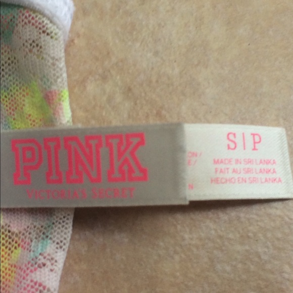 Pink by Victoria’s Secret - Picture 3 of 3